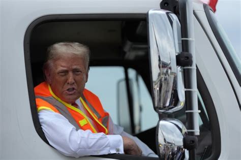 Trump Garbage Truck Video Goes Viral