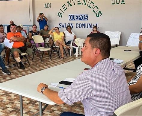 Carlos Andr S Robles Recalca Su Compromiso Desde Distintas Reas Con