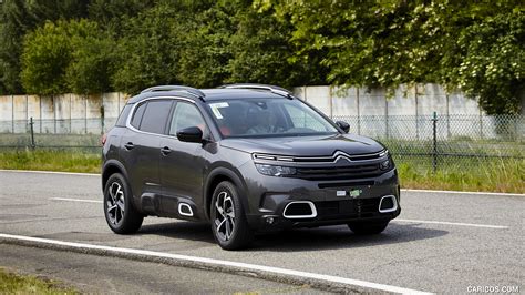 citroen  aircross hybrid  testing