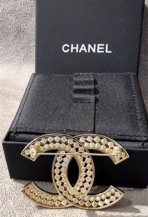 Proantic Chanel Broche Cristal Noir