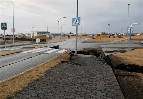 Una Grieta De Kil Metros En Grindavik Islandia El Norte De Castilla