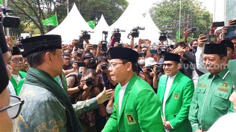 Wiranto Serahkan 100 Lebih Anggota JW Club Jadi Kader PPP Ada Jenderal