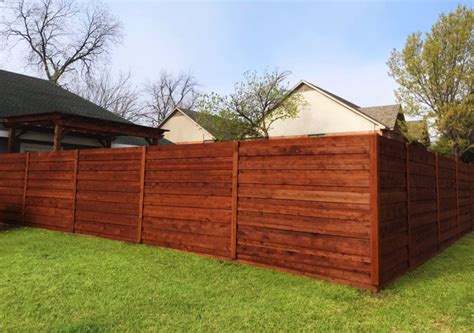 Horizontal Wood Fences | A Better Fence Company | Horizontal Fences