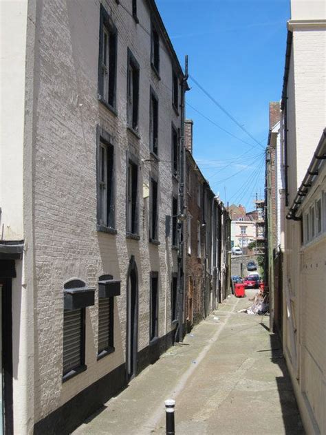 Alley Way Off Russell Street C Oast House Archive Hastings East