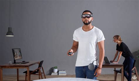 Озвучена стоимость очков смешанной реальности Magic Leap 3 фото видео