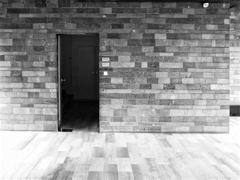 Black and white checkered floor photo – Free Architectural Image on Unsplash