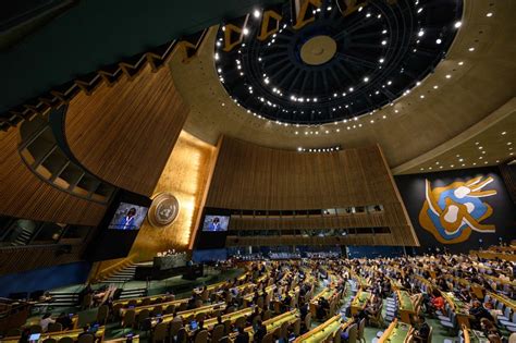 Assembleia da ONU ocorre em meio a divisões crescentes ausências de