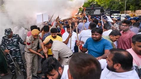 Agneepath Protests Live News Updates Two Coaches Of Passenger Train Set On Fire In Bihar