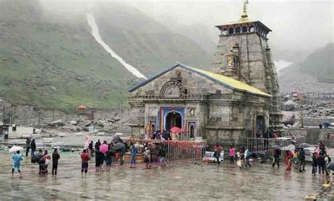 Heavy Rainfall Disrupts Kedarnath Yatra Authorities Take