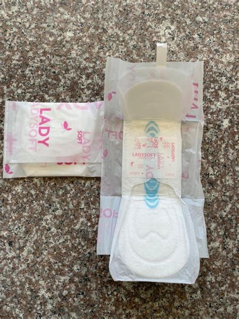 Sanitary Napkins Ultra Tri Fold Mm With Wings At Rs Piece