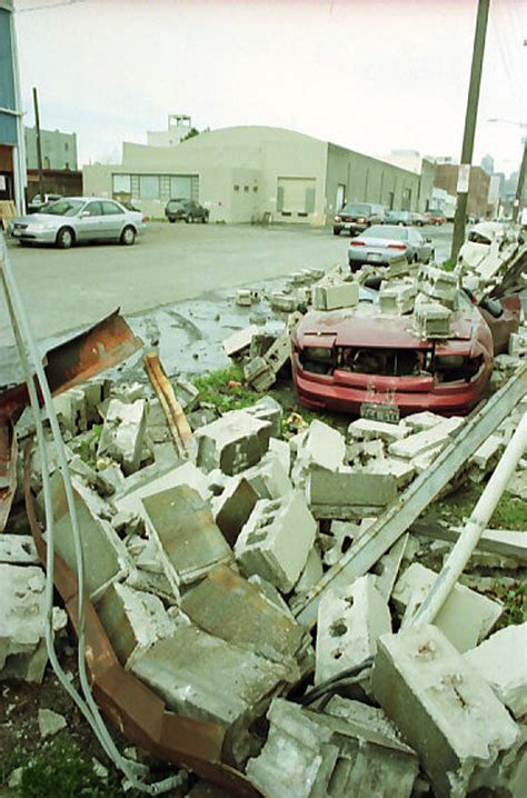 Nisqually earthquake 2001: Previously unpublished photos - seattlepi.com