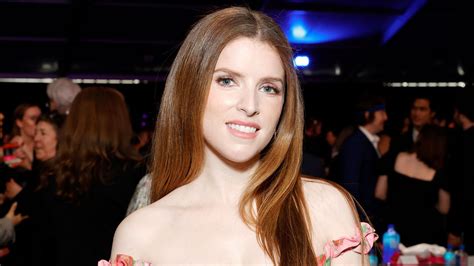 Woman Of The Hour Anna Kendrick S Directorial Debut Sees Her Encounter