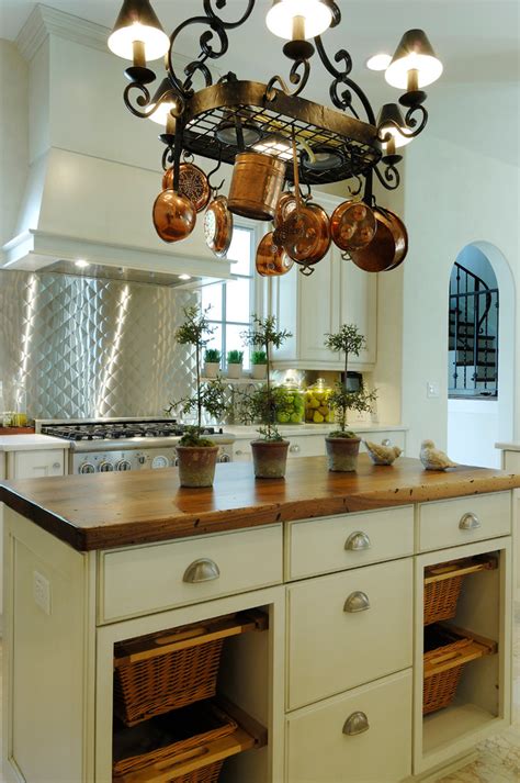 15 Stunning Small Kitchen Island Design Ideas