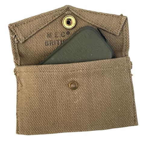 IMCS Militaria US WW2 British Made First Aid Kit Pouch With Kit