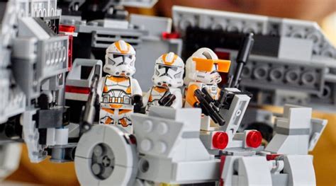 LEGO Star Wars 75337 AT-TE Walker almost breaks a record