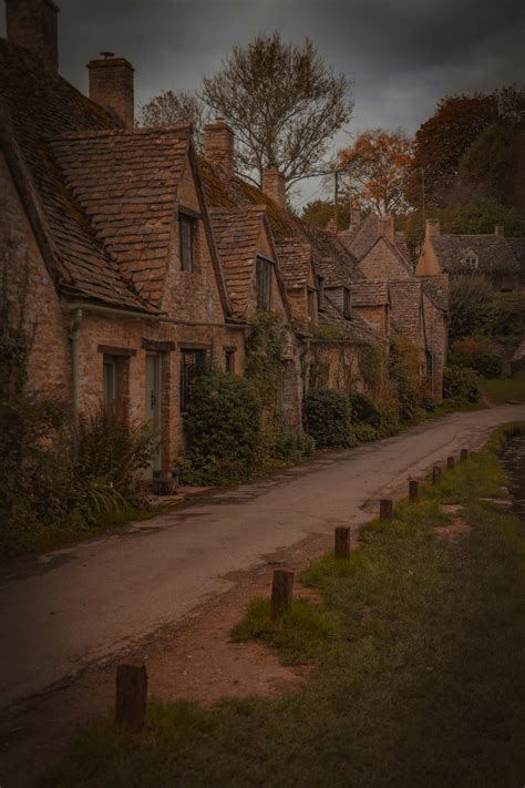 Three Cotswolds villages to visit this autumn - Kelly Prince Writes