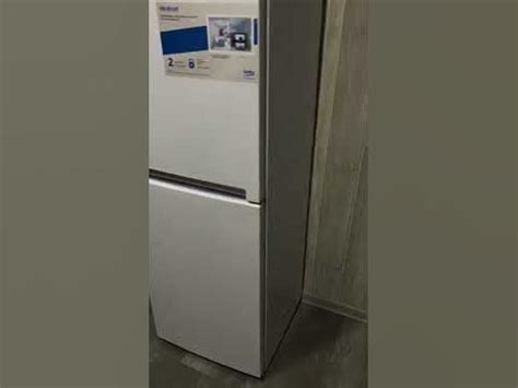 BEKO RCSK335M20W - YouTube