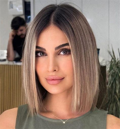 40 Beautiful Blonde Balayage Looks To Try In 2025 Dark Roots Blonde