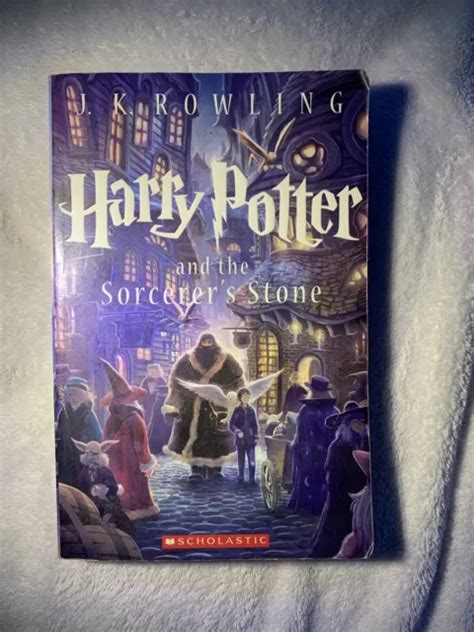 Harry Potter Ser Harry Potter And The Sorcerers Stone By J K