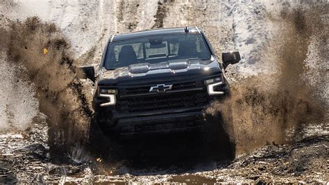 2022 Chevrolet Silverado 1500 Trail Boss First Test Not The Bossiest