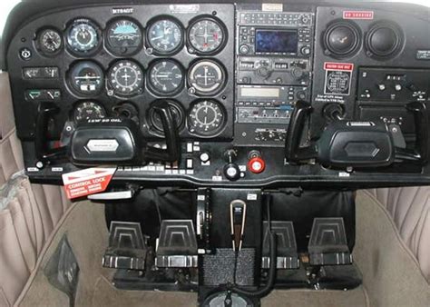 Cessna R172 K Specifications Cabin Dimensions Performance