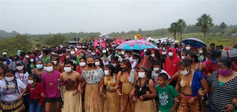 Indígenas Protestam Contra Marco Temporal E Interditam Rodovias Em