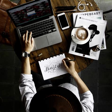 Your Brand Needs a Graphic Designer, Not an Artist - Iconic Digital