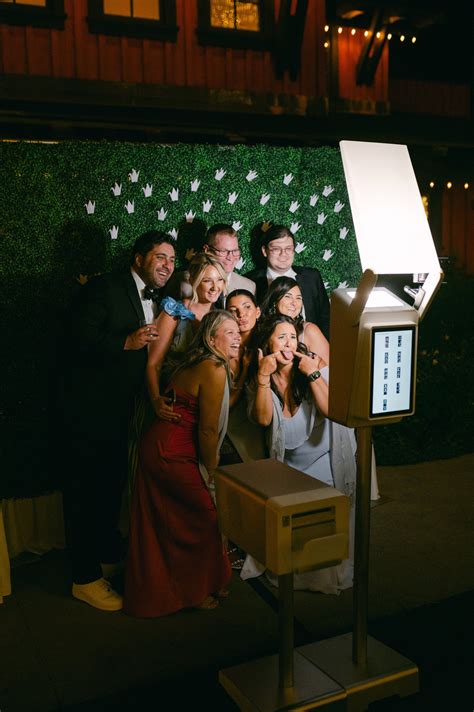 Best Day Ever - Lake Tahoe Wedding Photographer BlogLake Tahoe Photo Booths