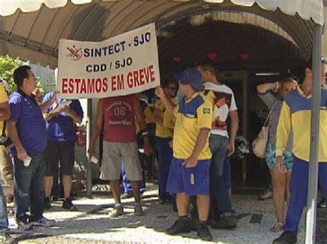 G1 Grevistas Fazem Protesto No 1º Dia De Trabalho Na Câmara De Rio