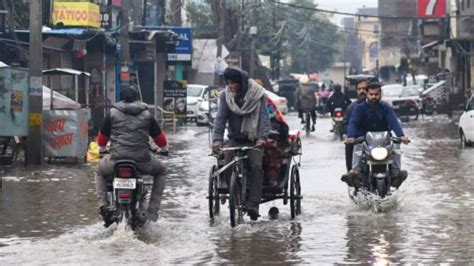 Up News Rain Creates Havoc As Rivers Swell Flood Threats Loom Large