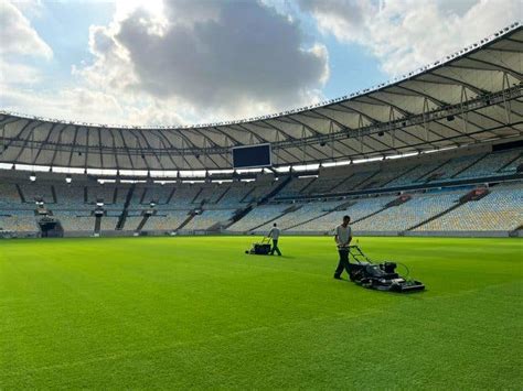 Perto da reabertura veja como está ficando o gramado do Maracanã