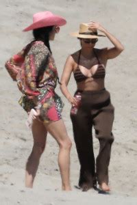 Swimwear Kourtney Kardashian Bikini On The Beach In Malibu Phun Org Forum