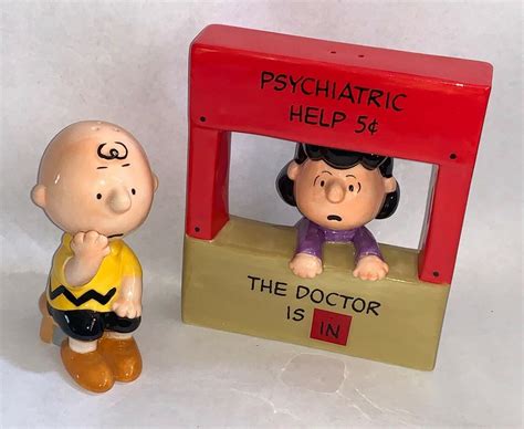 Peanuts Lucy And Charlie Brown Psychiatric Booth Salt Pepper Shakers Vandor 2091751493