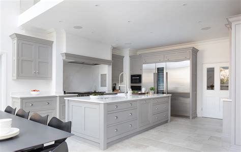 What Are The Benefits Of Bespoke Fitted Kitchens Tom Howley