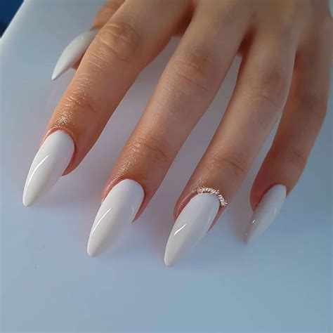 Unghie bianche ecco le nail art più belle per ogni occasione Trucchi tv