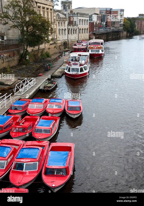 Lifebuoy River Ouse Pleasure Boats Hi Res Stock Photography And Images