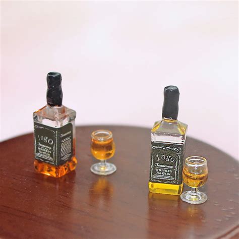 How To Build Your Own Whisky Miniatures Gift Set El Coctel