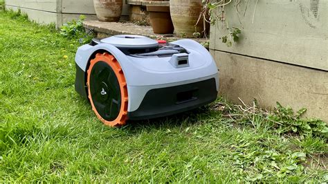 How exactly do robot lawn mowers work? | TechRadar