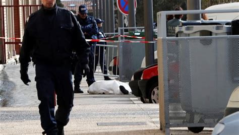 Un Homme De 24 Ans Tué Par Balles à Port De Bouc Ici