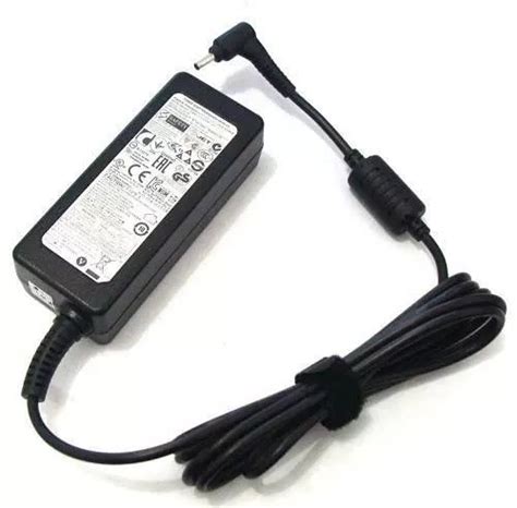 Fonte Para Notebook Samsung ADP 40ZH A AD 4019 SA 03 19V 2 1A 40W