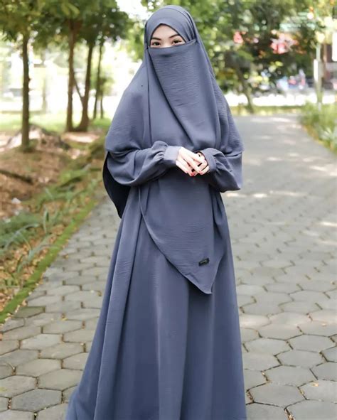 Pin By Imran Sadiq On Abayas Muslimah Fashion Casual French Khimar