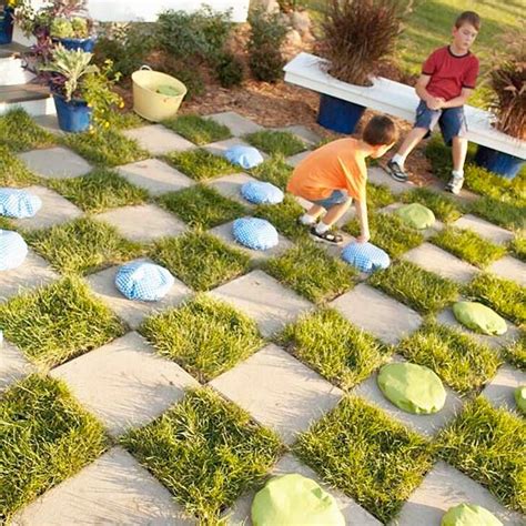 Wonderful DIY Easy Kids Garden Games