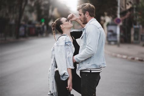 Como Fazer Um Homem Sentir A Sua Falta Neste Guia Passo A Passo