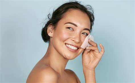 Oily Skin Care Guide Tips Routine And Effective Products