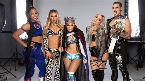 Women of WWE : 2021 Survivor Series Team Photos