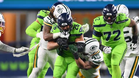 Seattle Seahawks Injury Report Zach Charbonnet Joins Ken Walker Iii On