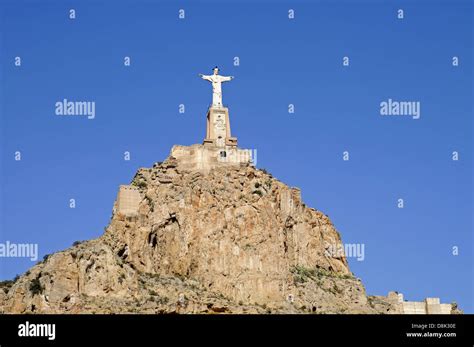 Statue Statuen Skulptur Hi Res Stock Photography And Images Alamy