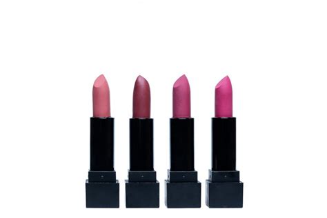 Набор матовых помад Huda Beauty nude тон C шт