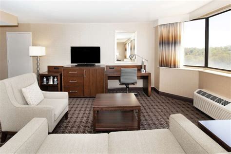 Hilton Arlington National Landing Arlington | Bookonline.com