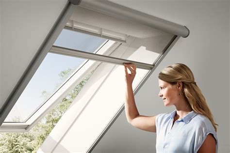 Velux Zil Sk Insect Screen X Cm Sterlingbuild